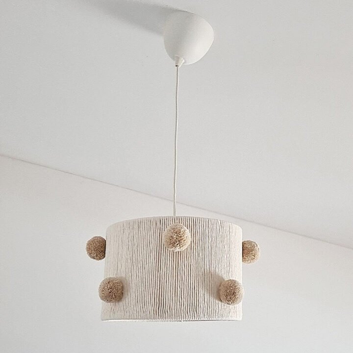 Pakabinamas šviestuvas „Kamuoliukai“