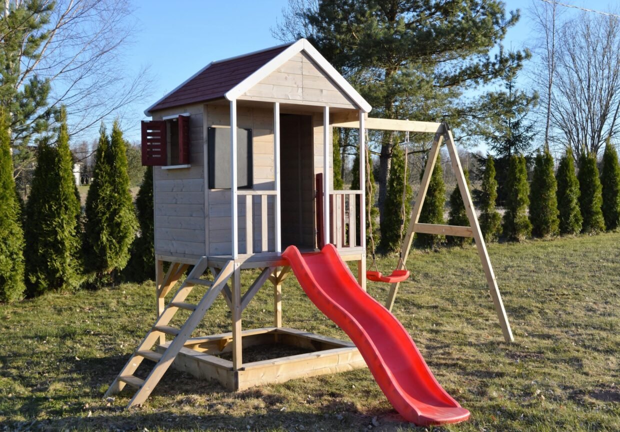 Lauko Žaidimų Namelis Vaikams „Nuotykis“