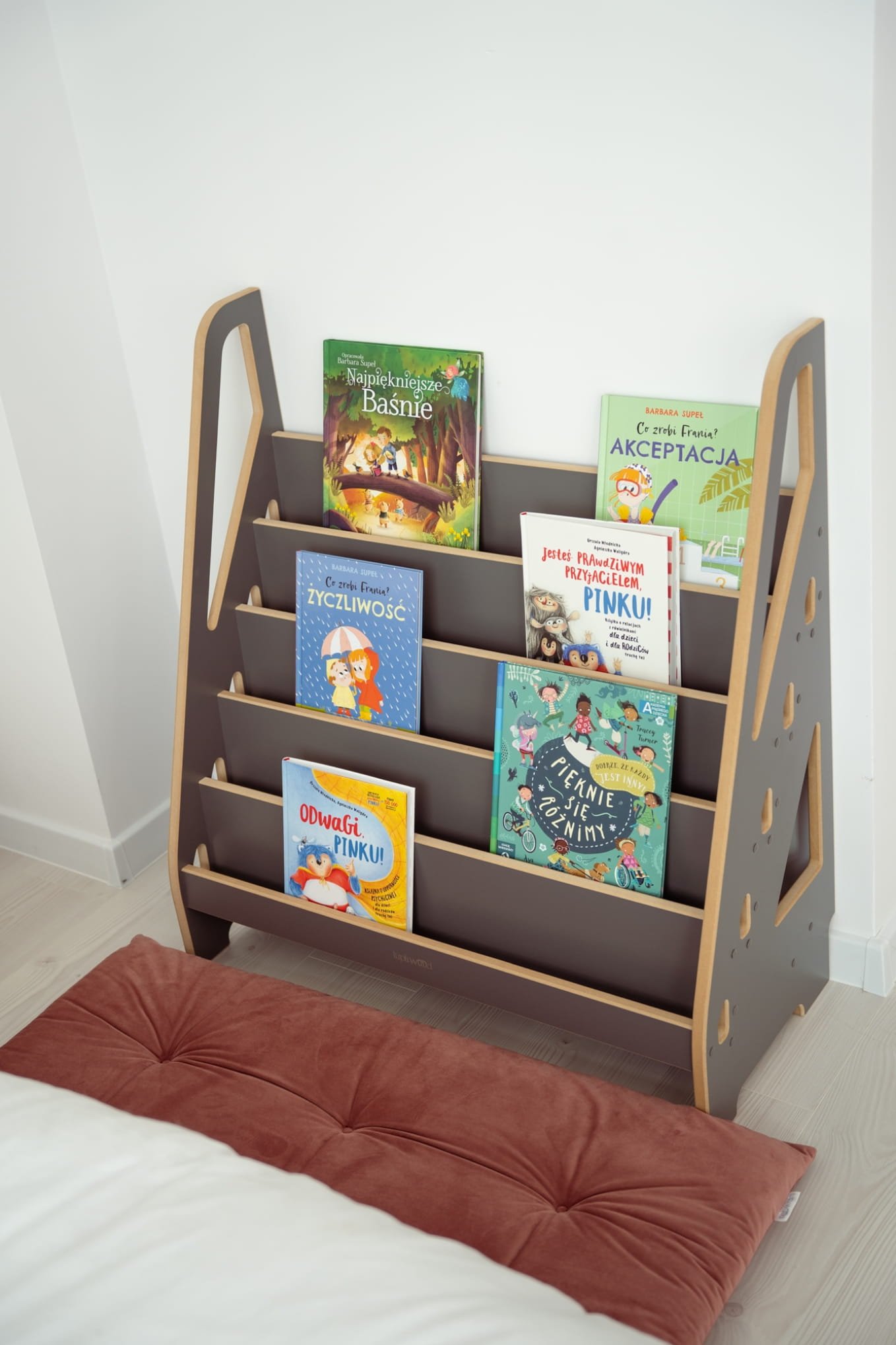 MAXI Pilka Montessori Knygų Lentyna