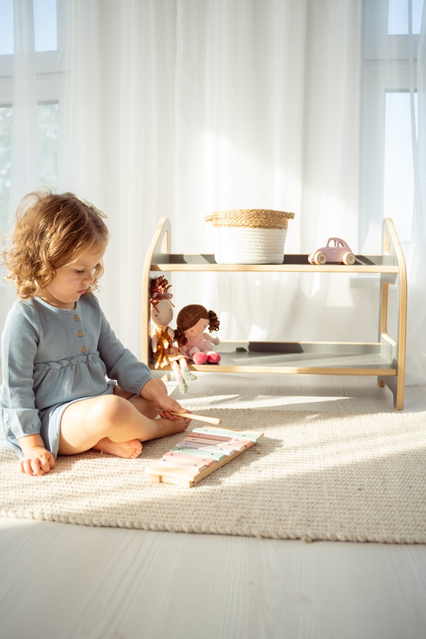 MINI Montessori Lentynėlė Pilka