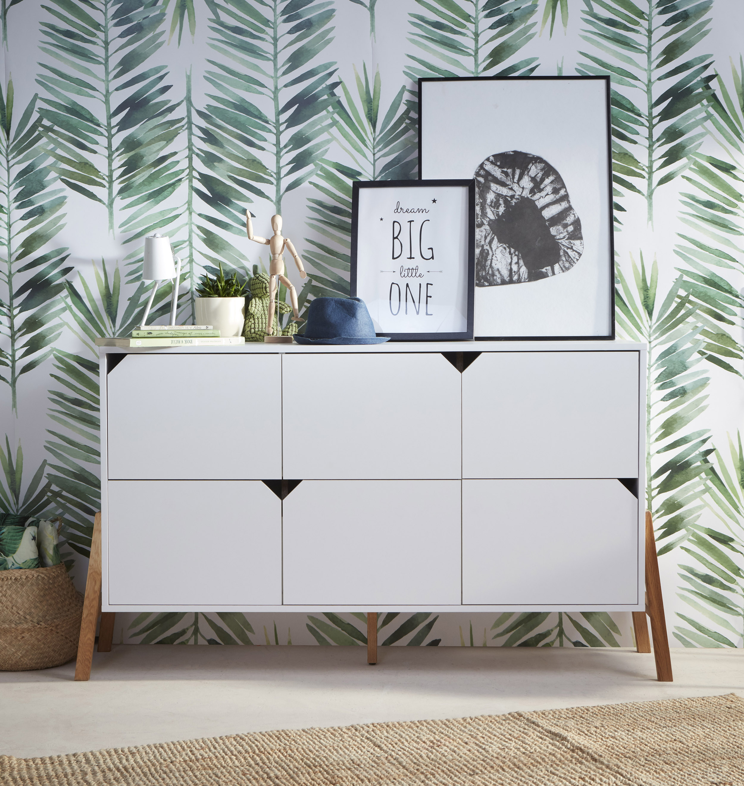 LOTĖ Sniego Baltumo 6 Stalčių Komoda