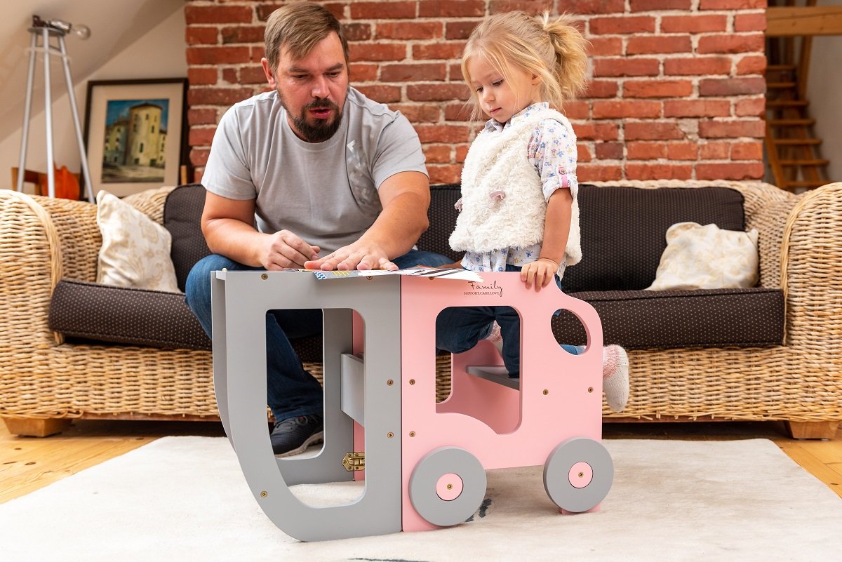 Montessori Virtuvės Bokštelis / Staliukas MAŠINĖLĖ