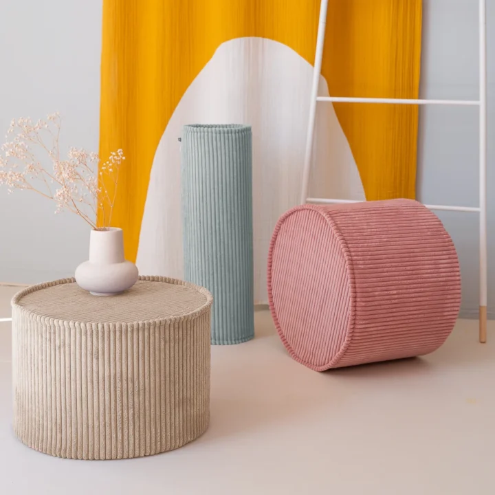 Vaikiškas Rudojo Cukraus Spalvos Pufas