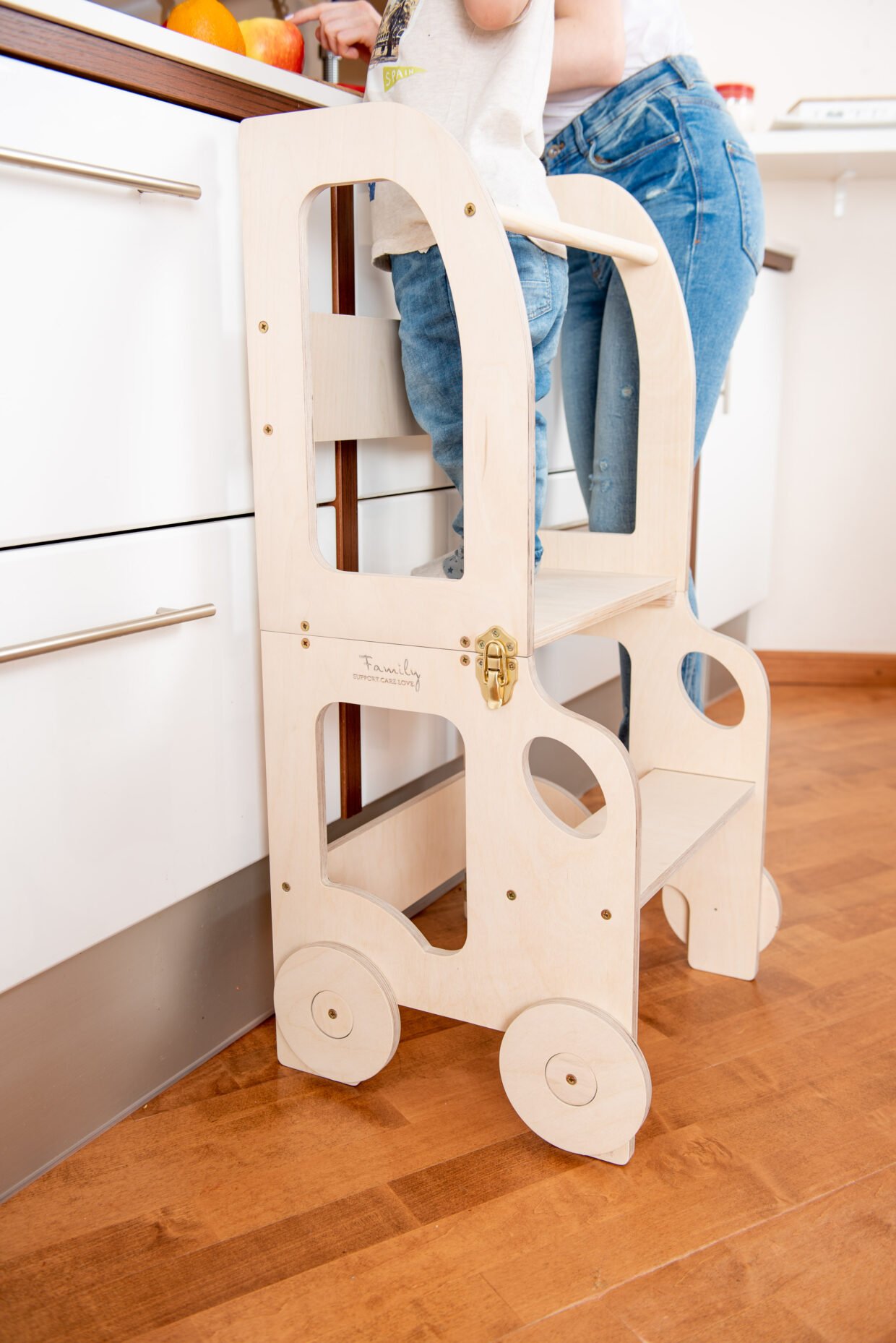 Montessori Virtuvės Bokštelis / Staliukas MAŠINĖLĖ