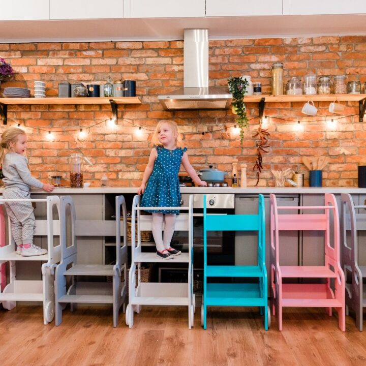 Reguliuojamas Virtuvės Bokštelis / Staliukas TROLEIBUSAS