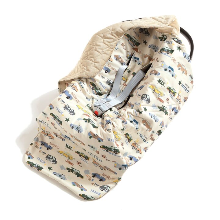 Daugiafunkcis Automobilinės Kėdutės Pledukas LENKTYNĖS