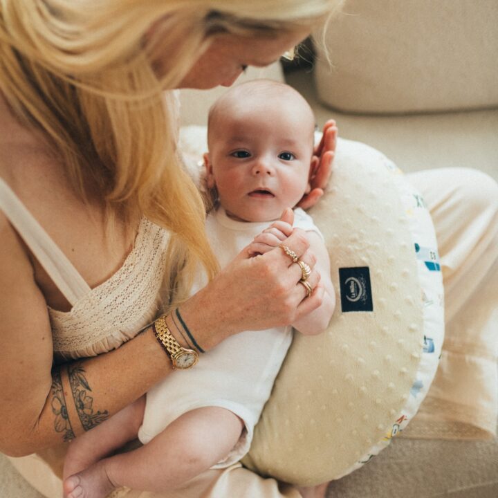 Močiutės Minkšta Pagalvėlė-Višta LENKTYNĖS