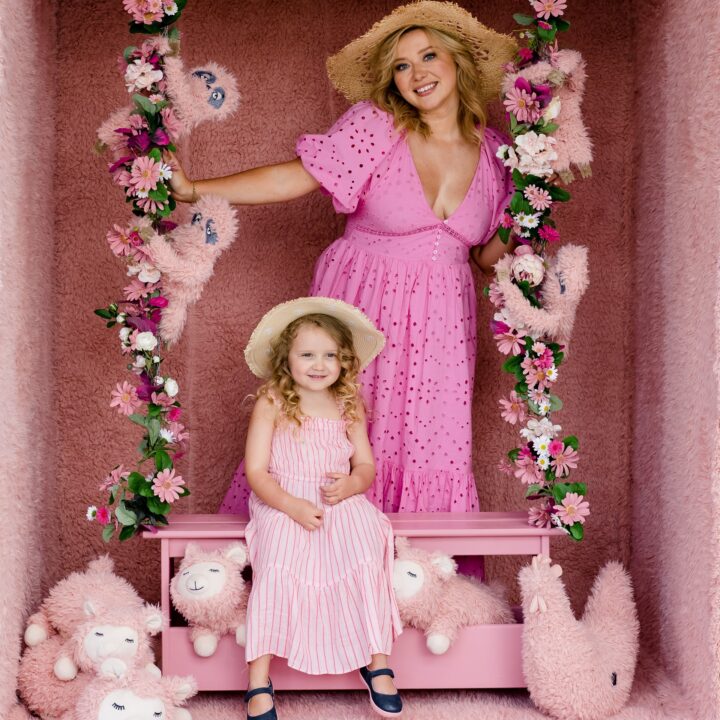 Pliušinė Močiutės Pagalvėlė-Višta RAUSVA