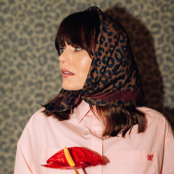 Skarelė TAMSUS LEOPARDAS