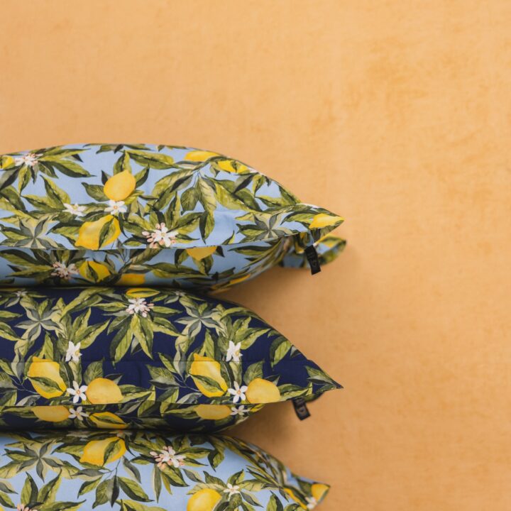 Medvilninė Miego Pagalvė TAMSIOS CITRINOS