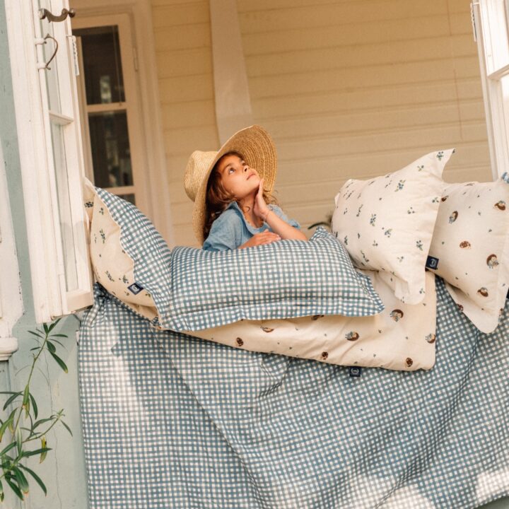 Medvilninė Patalynė Su Užpildu KAIMO UOGOS