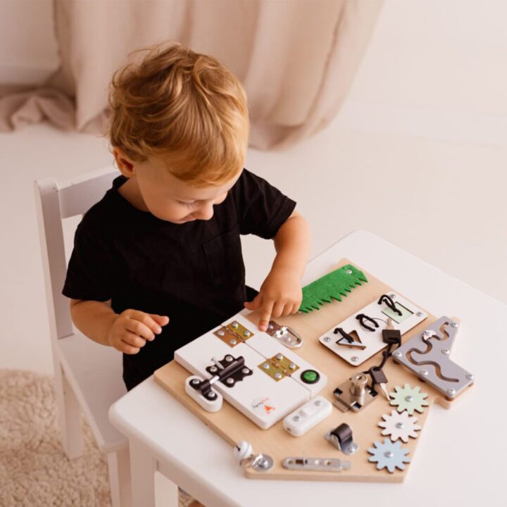 Lavinamoji Veiklos Lenta MINI NAMELIS