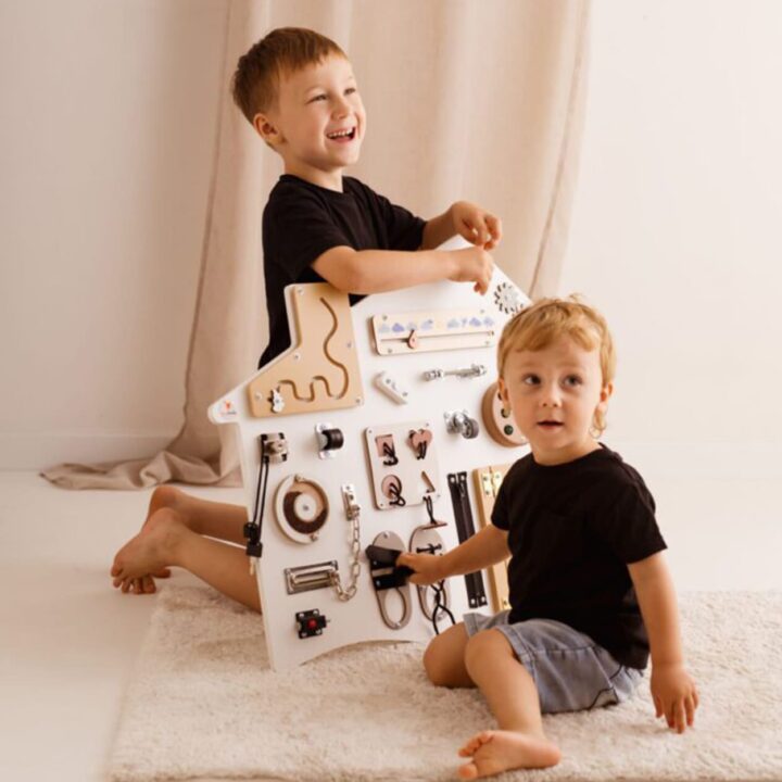 Lavinamoji Veiklos Lenta XL NAMELIS BALTAS