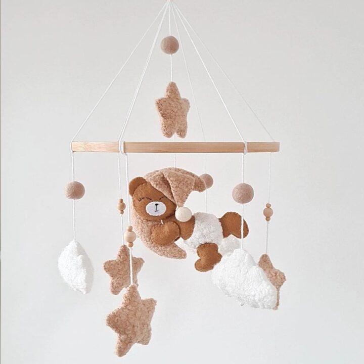 Rankų Darbo Lovytės Karuselė MEŠKUTIS MĖNULYJE