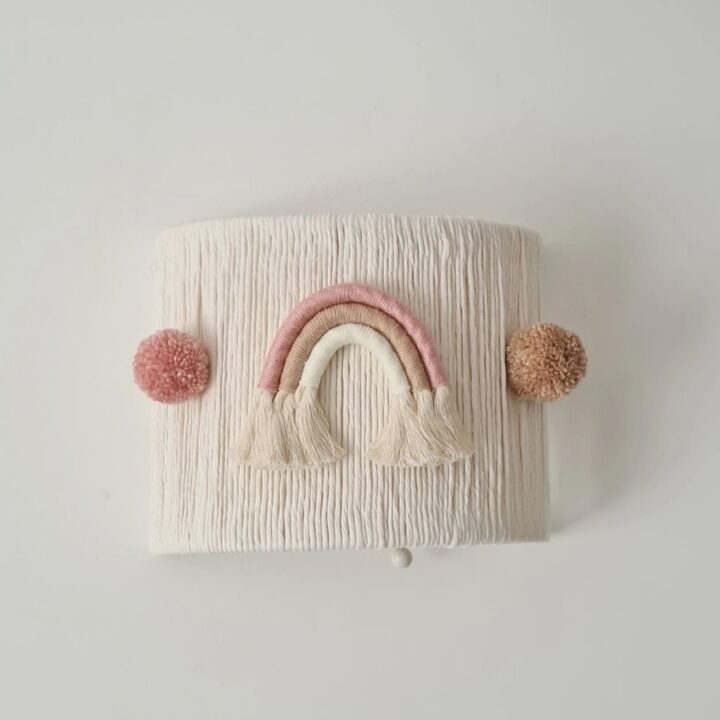 Rankų Darbo Sieninis Šviestuvas RAUSVA VAIVORYKŠTĖ