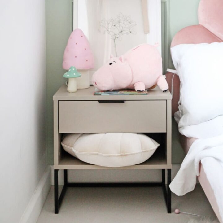 Šoninis Staliukas SAPNAS