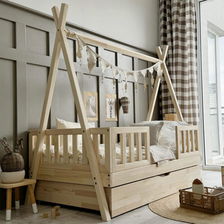 Lova Namelis TIPIS su tvorele ir stalčiumi