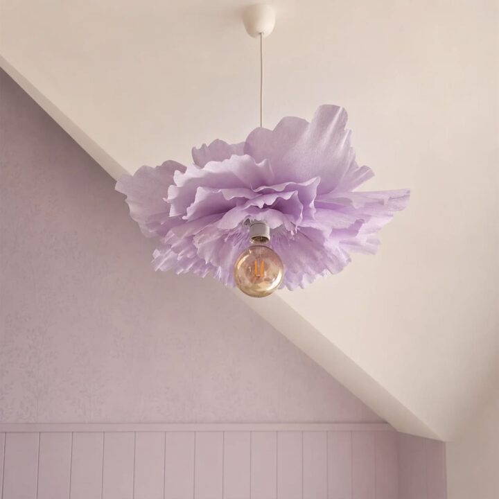 Rankų Darbo Pakabinamas Šviestuvas VIOLETINIS BIJŪNAS